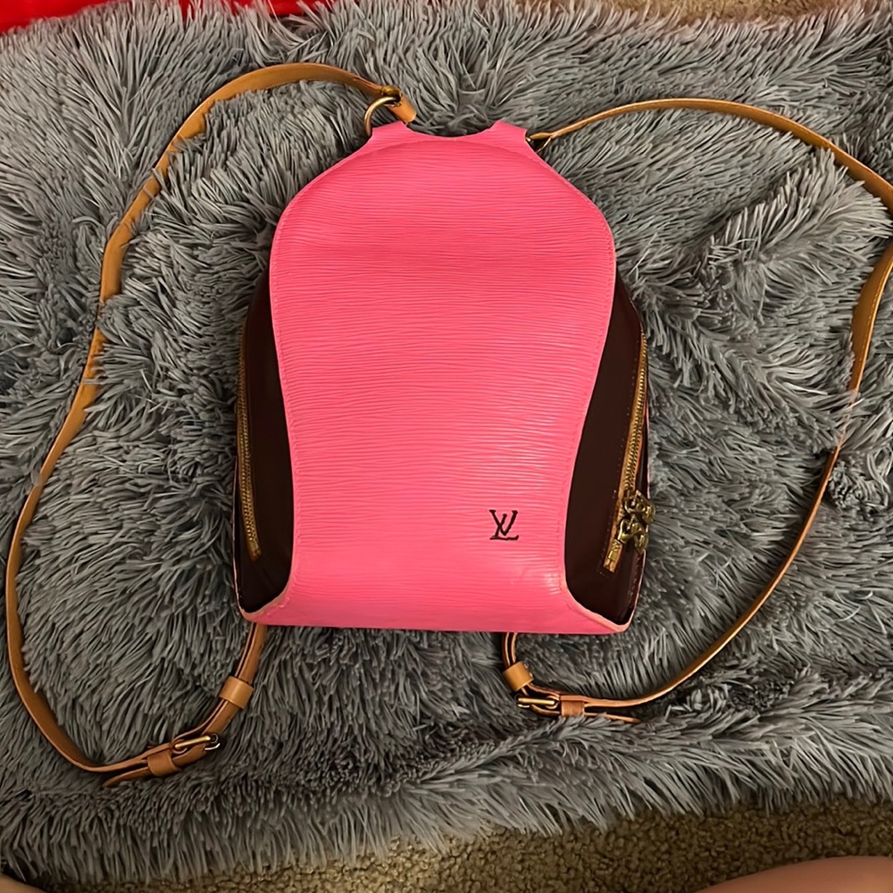 Pre loved Vintage Louis Vuitton Epi Mabillon Backpack Authentic